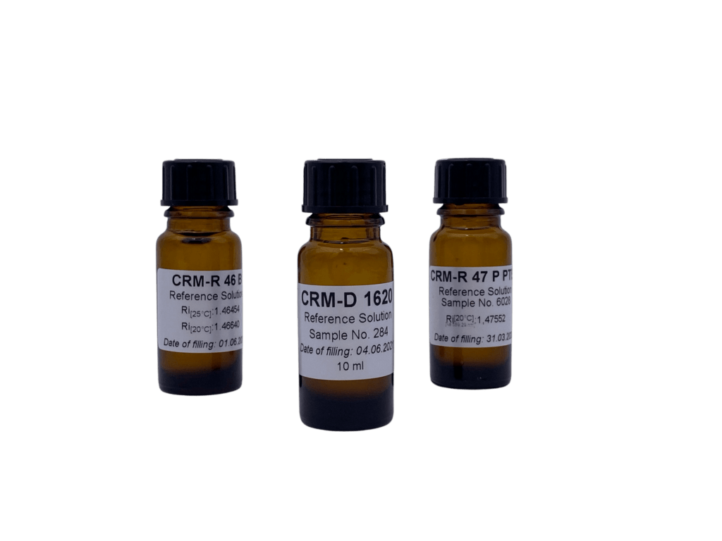 Certified reference material for refractometers
