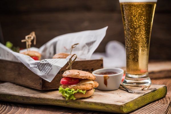 Pub food, bbq burgers and beer